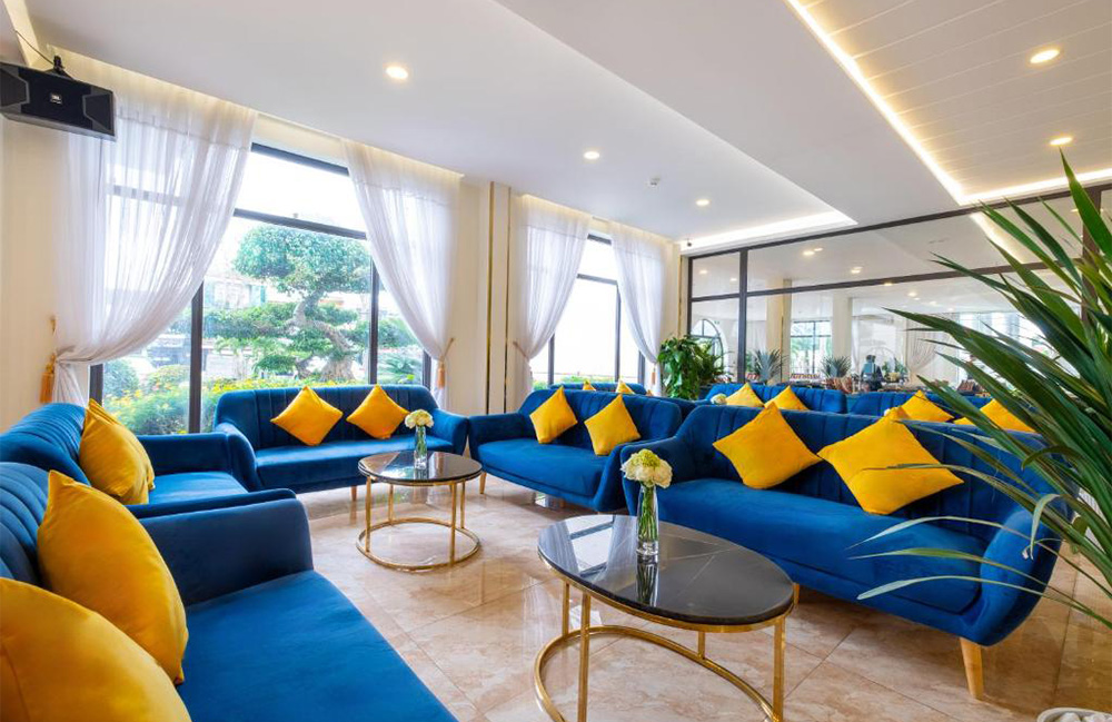 Sandals hotel furniture in the public areas