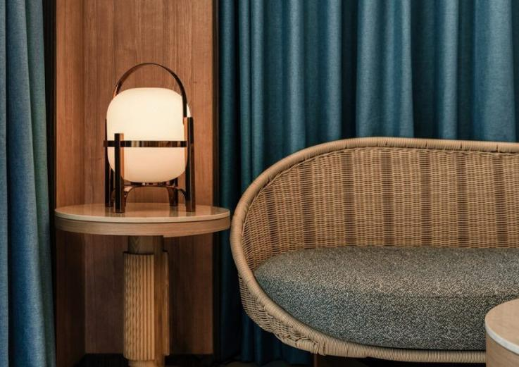 Customized reception furniture by Tongda hospitality